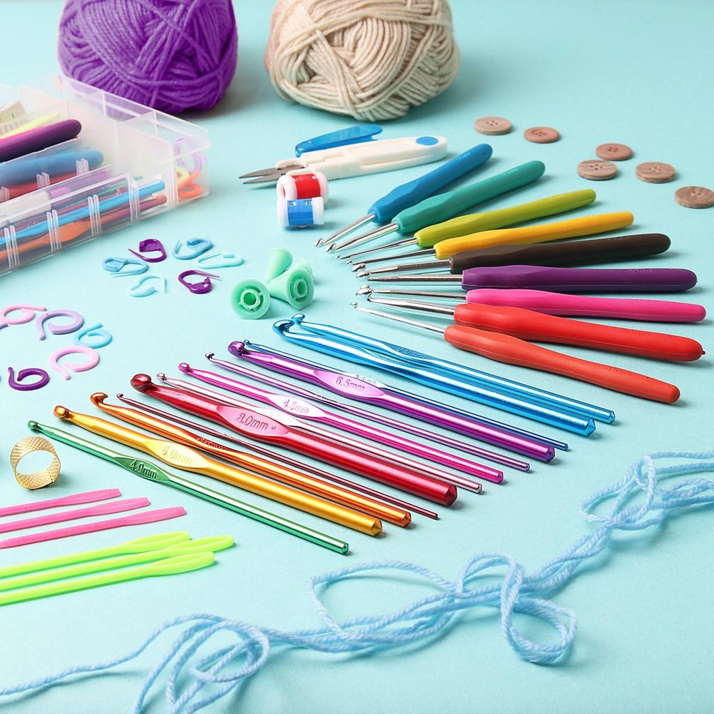Crochet: A Complete Beginner’s Guide to Creating Beautiful Handmade Projects